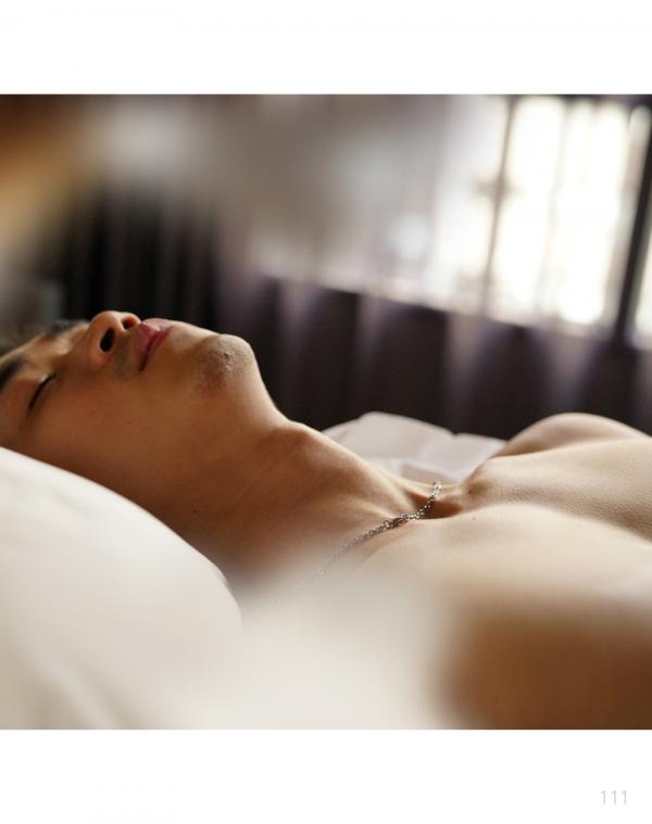 QM-3.2-暗黑-Kayson-4手聯彈噴發-Exclusive-Issue